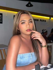 ava_sins Public Pic 6