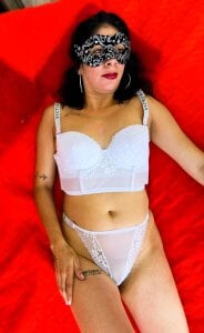 sarahhernandez very hot and wet Immagine  3