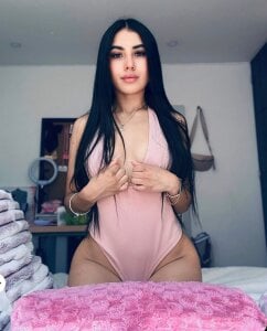 Victoria_alson 🎀 Pic 6