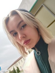 Marta_Evans Public Pic 3