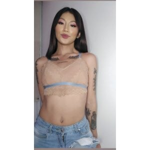 Sofia_thomson1_t