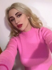 Emma_Plays Public Pic