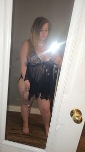 ThickTattedBaddie Public Pic 2