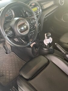 messyclumsyprincess My mini Cooper S 🤍 🖤 Pic 2