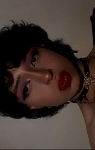 Oasis_fairy_ Do I look beautiful without a wig? Poză