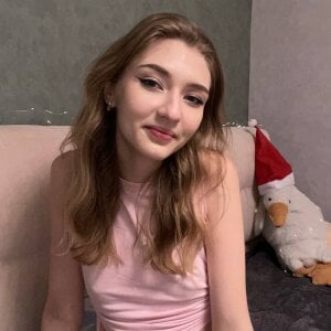 AveryBerkson walk on a day off Pic 5