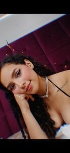 curlie_dream Public Pic 2