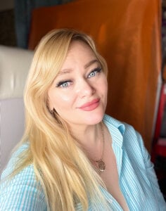 Sweet-blonde 😘🍒 Pic 3