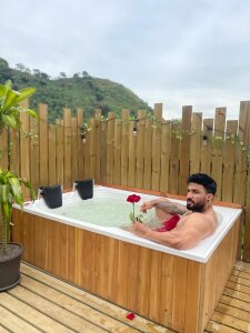 Miller_dominant Public Pic 2