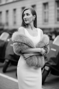 KateRedgar Lady in white зображення 6