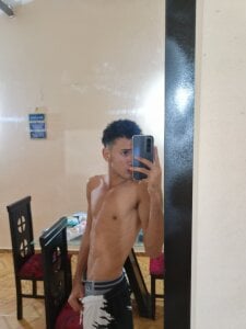 JDWhite18 Public Foto 2