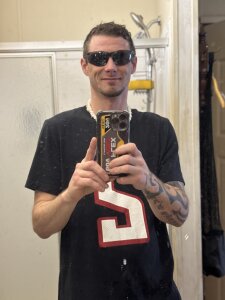 Stillhard8925 Public Gambar 4