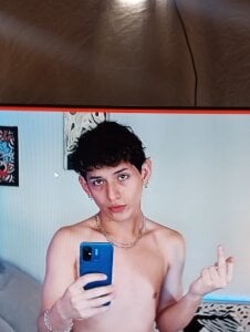 yorsamm_smit🤟🏻 Bild