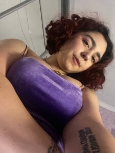 _Mary_Me Do you want to know what's under my dress? зображення 2