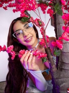 sophietoms sophie Pic 2