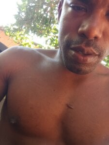 Salim_hot Relax in the patio slika