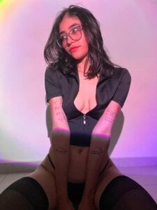 LunaBloomn Big ass 😈 Pic 2