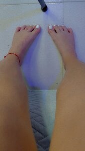 hillary_uckerman_ May your kisses be my guide...🫦🔥❤️‍🔥🍒 Pic