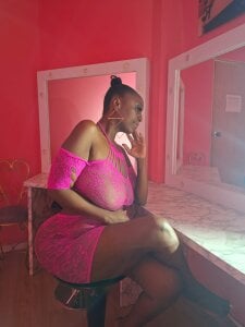 missfoster THATS ME 🖤🥀 Poză 6