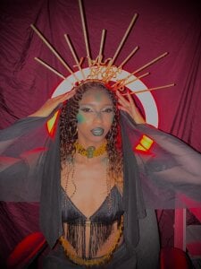 sensitive_brunette halloween 👻👽 Pic 3