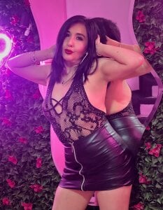 Agatha_Leon_ love🍓💖 Pic 3