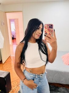 Chillin 😎 de annarosse_  2 photos