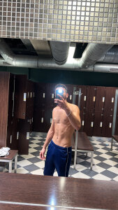 byladen-85 😏 صورة واحدة|byladen-85 😏 صورتان|byladen-85 😏  3 صور|byladen-85 😏  3 صورة