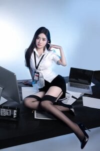 yuyu2004liveの上课中的鱼鱼老师の 7枚の写真