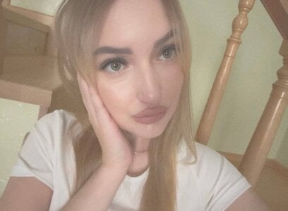 Eva_Harris Public Foto