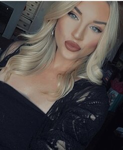 luna-ghxst628 Public Foto