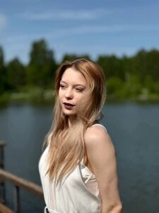 EmilieLong 🥰 صورة واحدة|EmilieLong 🥰 صورتان|EmilieLong 🥰  4 صور|EmilieLong 🥰  4 صورة