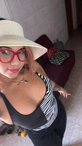 MelisaAGT My pool 👑 Poză 2