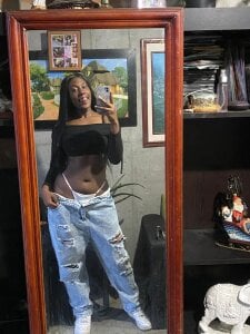 mia_ebony_ Public Pic 5