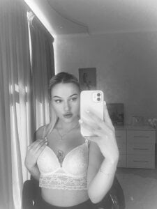 CandyesPop Public Pic 2