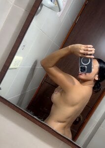 mahia_queen with love guys😍🤤❤️ Hình