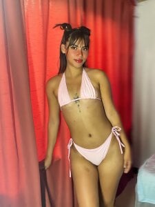 cherry_mia_ mia♥ Pic 3