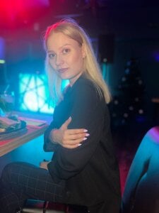 ElwineFerrett Look it me^-^ Pic 7