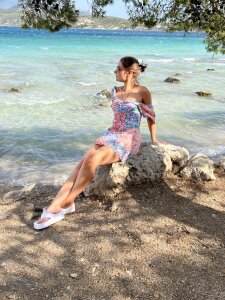 OKSA09TATULI04 The favourite sea lake Pic 3