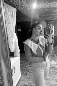 EvaJosie Just me! Pic 7