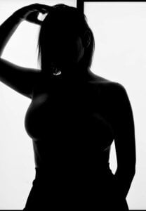 Saraarouusee Mysterious Sara. Pic 3