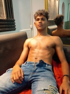 Axelgreyder Public Foto 6