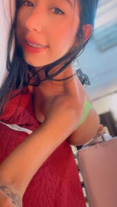 sofia_cum7 Public Pic 4