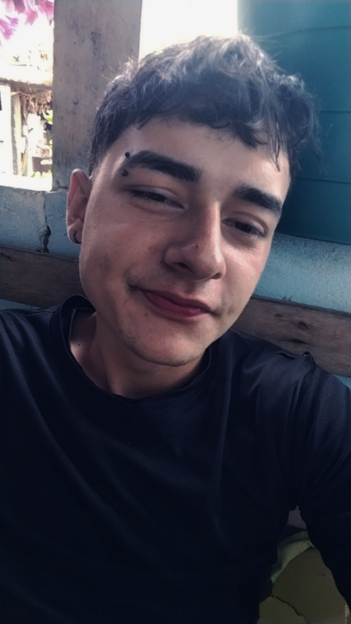 attractive-sexx Trending Pic 9550