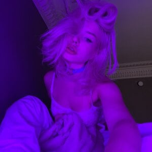 ShMallyy cuty Pic 4