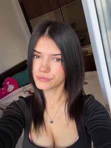 HotMollyX My life without a filter Pic 5