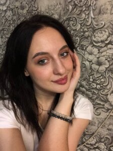 TalishaSturdy Beautiful hair? 🥰 Pic 2