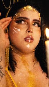 Karmilla_Rosse Sparkles🎄✨ Pic