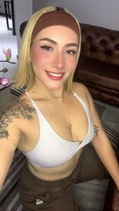 Emily you are so sexy de Emily_robertss  2 Imagens