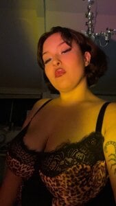 RamonaBunny Serving face xx Pic 4