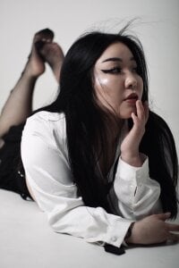 mei_honey_ me as a student Pic 9